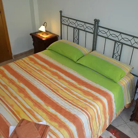 Le Colonne Bed & Breakfast *