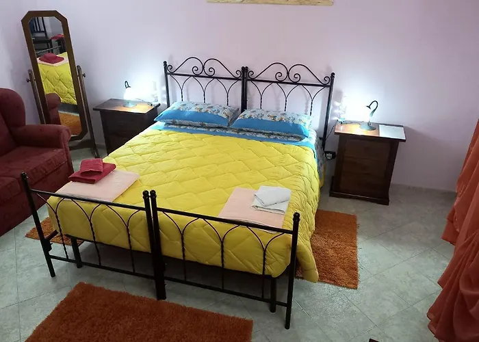 Le Colonne Bed & Breakfast *